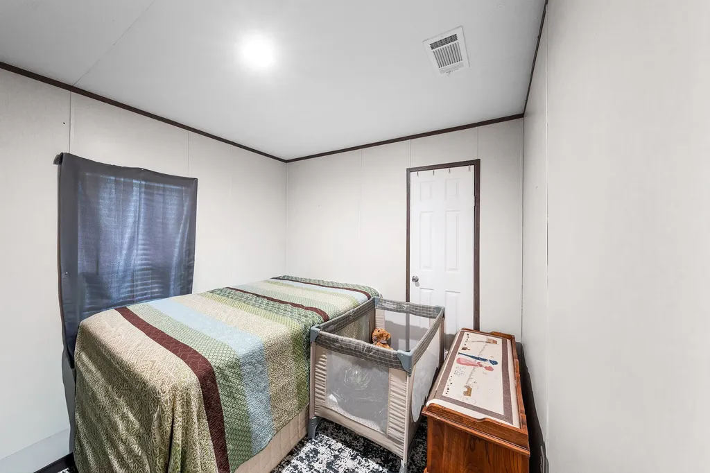 2871 County Road 1076 Celeste TX 75423