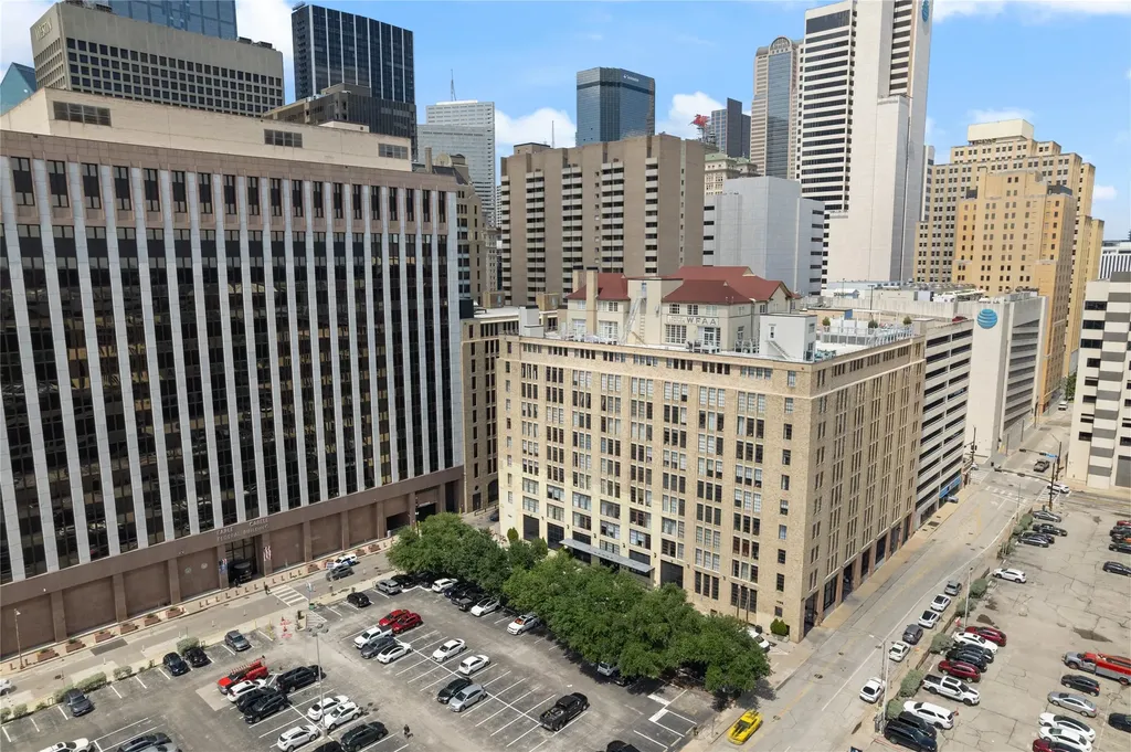 1122 Jackson Street Dallas TX 75202