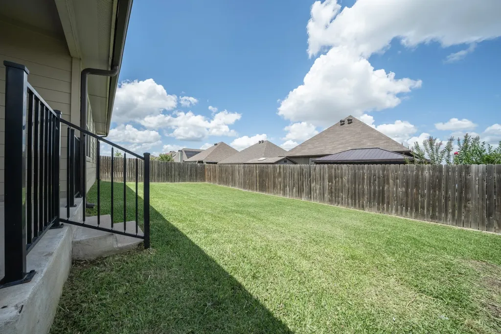 3004 Keathley Drive Lorena TX 76655