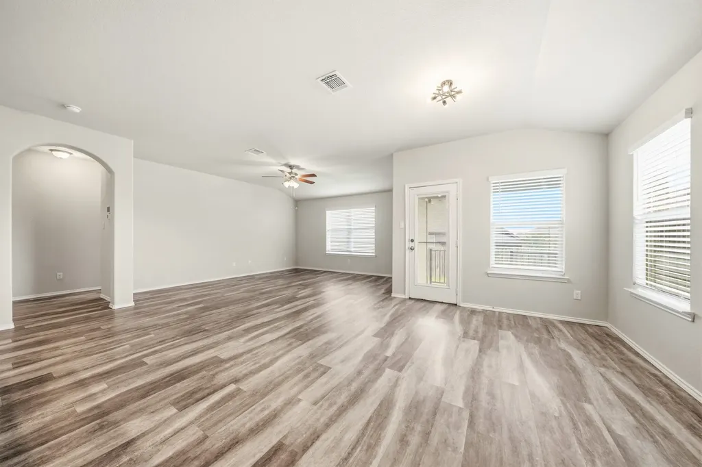 3004 Keathley Drive Lorena TX 76655