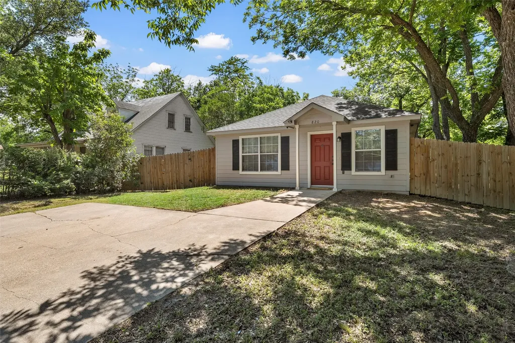 820 N 14th Street Temple TX 76501