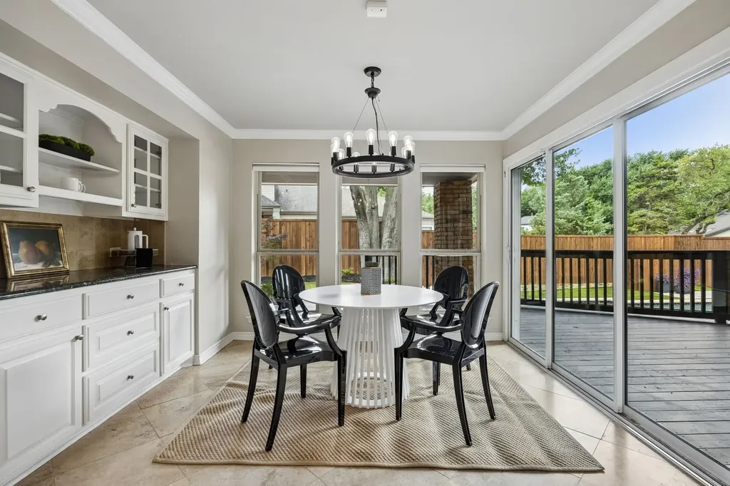 10811 Stone Canyon Place Dallas TX 75230