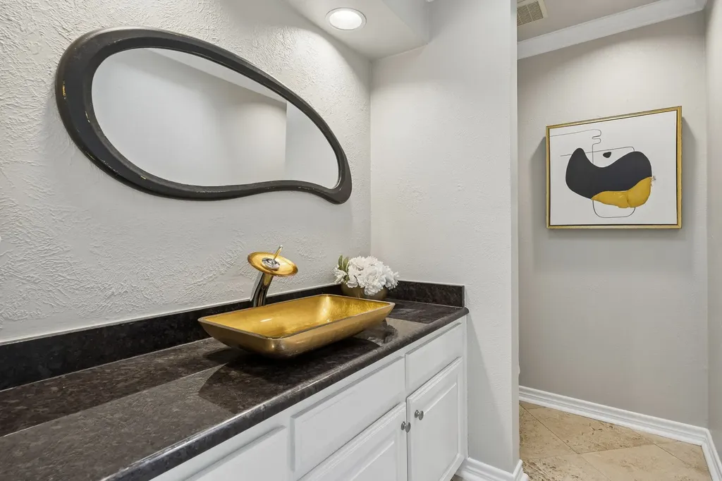10811 Stone Canyon Place Dallas TX 75230