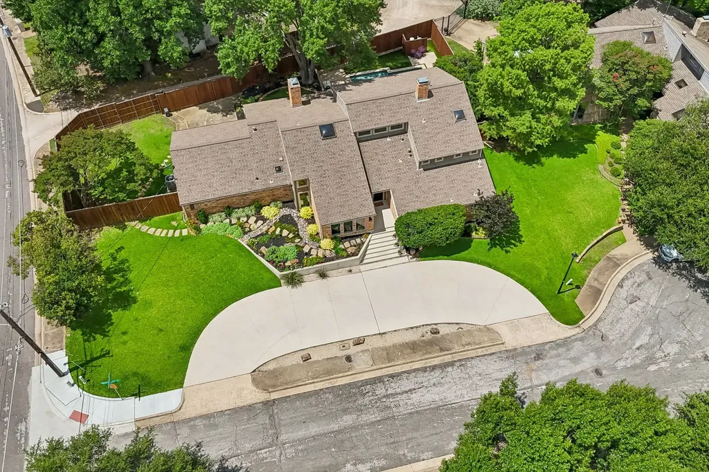 10811 Stone Canyon Place Dallas TX 75230