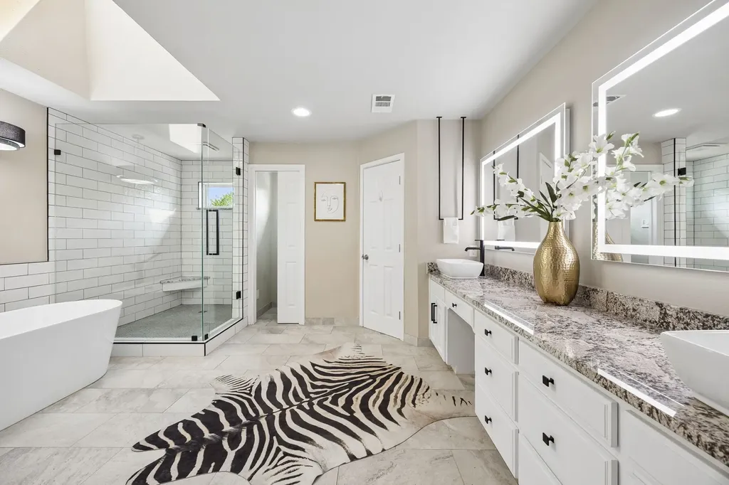 10811 Stone Canyon Place Dallas TX 75230