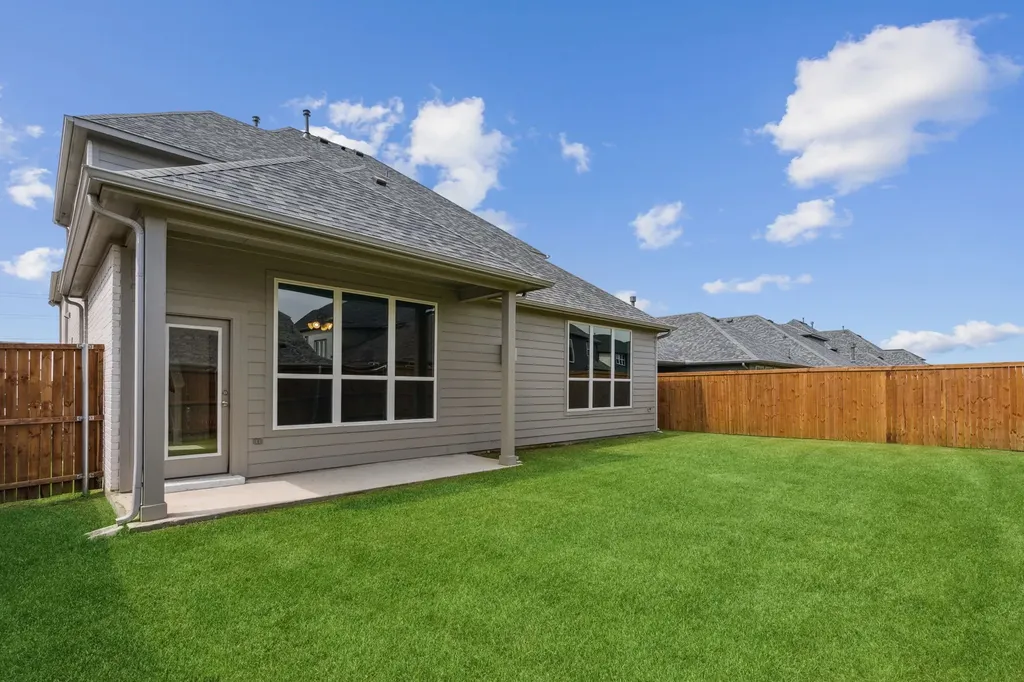 517 Hoot Owl Hill Weston TX 75009