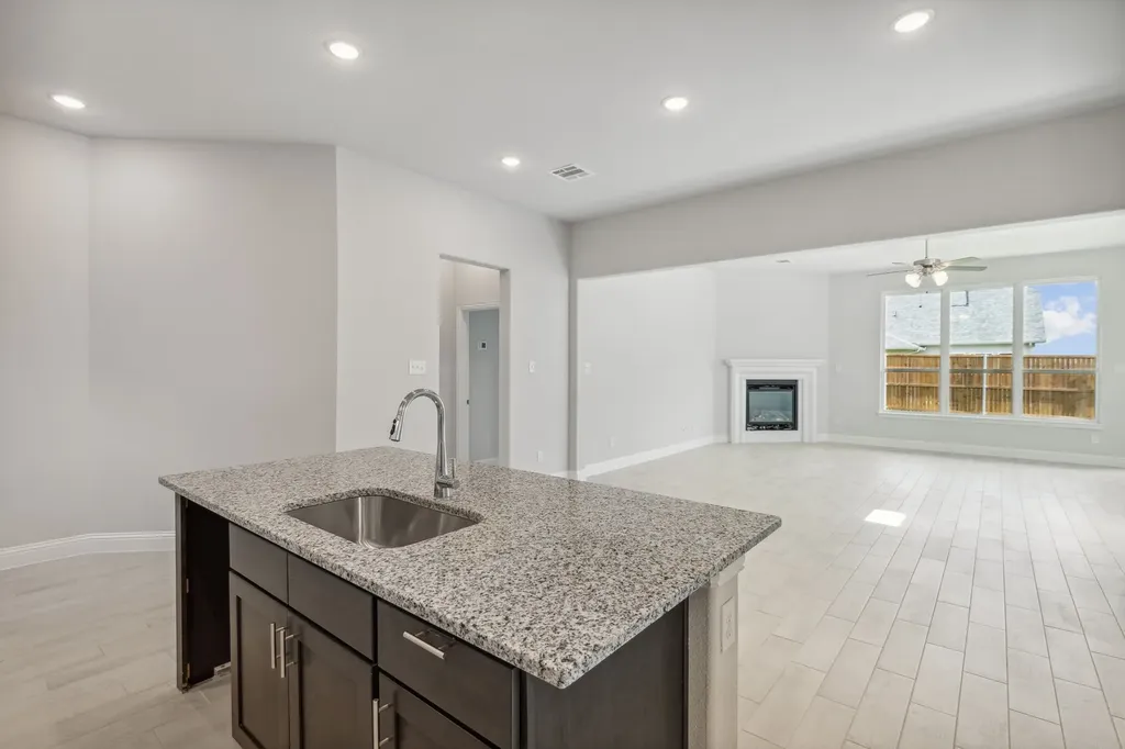 517 Hoot Owl Hill Weston TX 75009