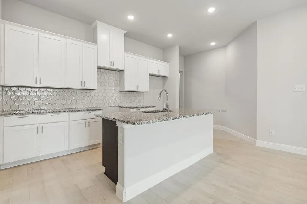 517 Hoot Owl Hill Weston TX 75009