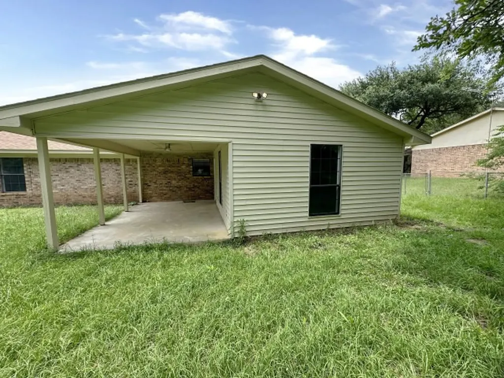 210 Syble Lane Longview TX 75605