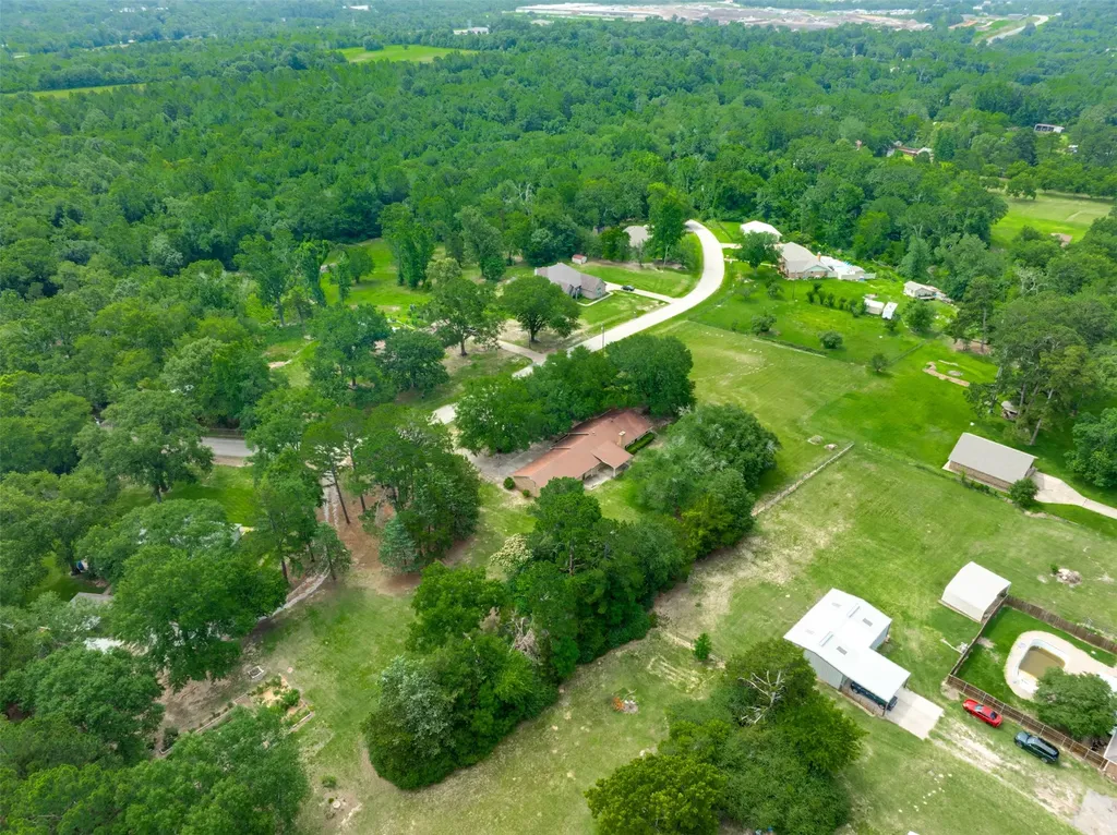 8798 Hill N Dale Road Tyler TX 75709