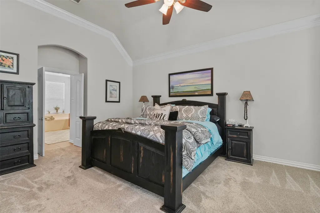 1100 Durango Circle Shady Shores TX 76208