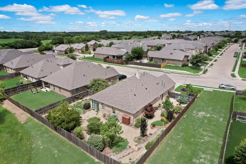 3318 Rosewood Lane Sachse TX 75048