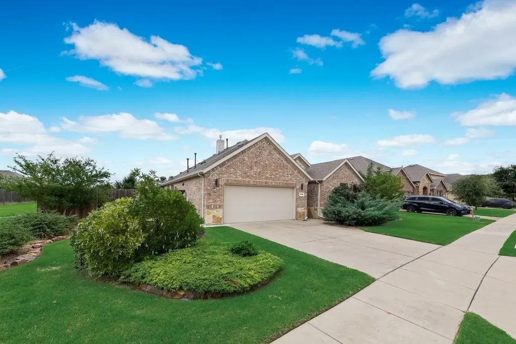 3318 Rosewood Lane Sachse TX 75048