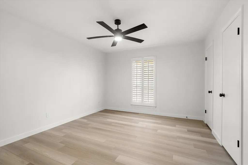 903 Leslie Drive Arlington TX 76012