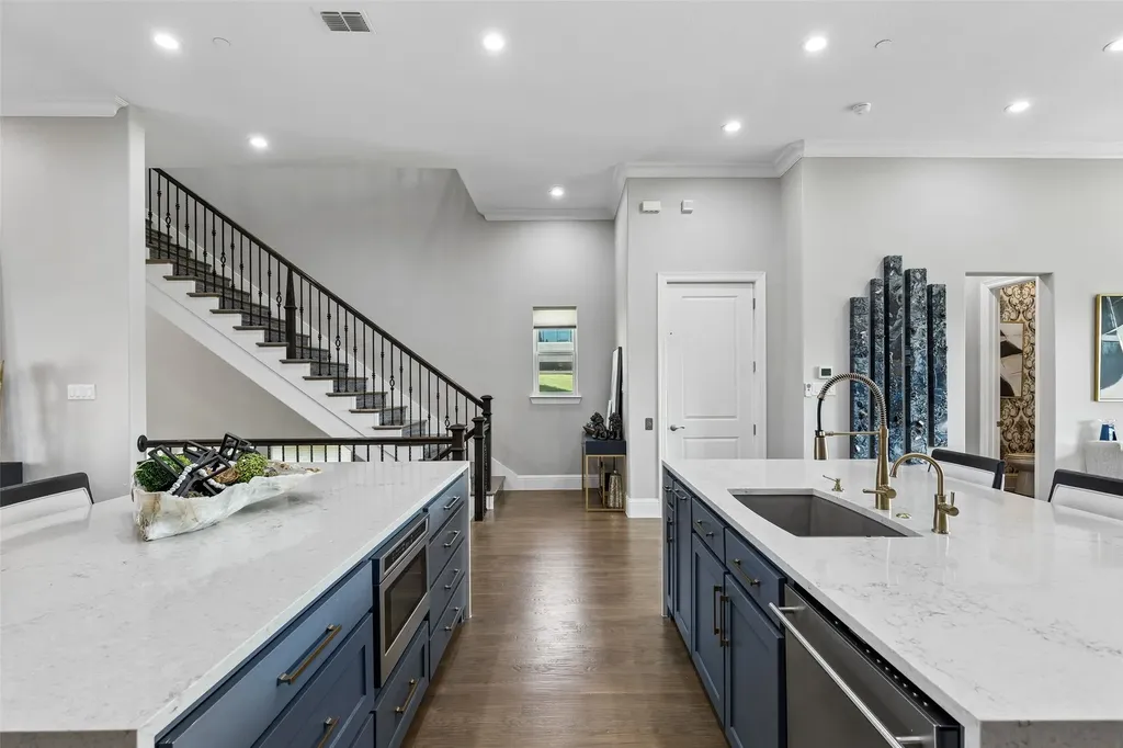 4765 Cloudcroft Lane Irving TX 75038