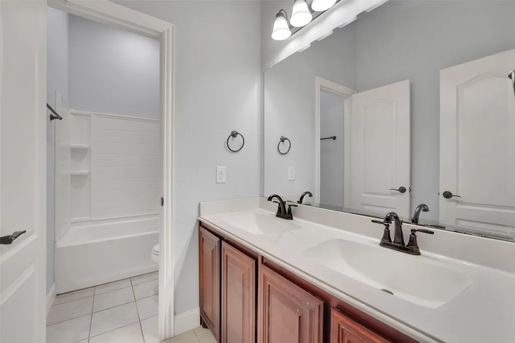 2616 Tinsley Drive Mansfield TX 76084