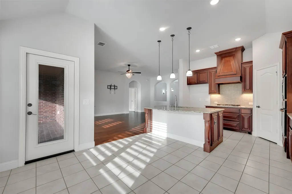 2616 Tinsley Drive Mansfield TX 76084