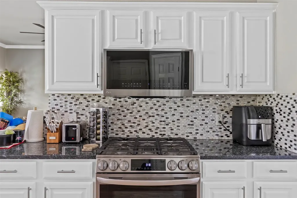3909 Timbercrest Drive E Burleson TX 76028