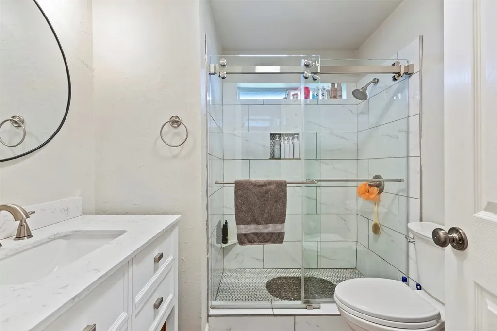 3909 Timbercrest Drive E Burleson TX 76028