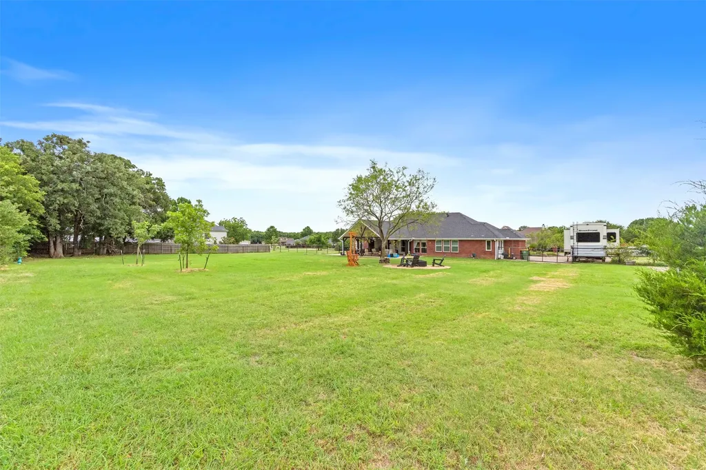 3909 Timbercrest Drive E Burleson TX 76028