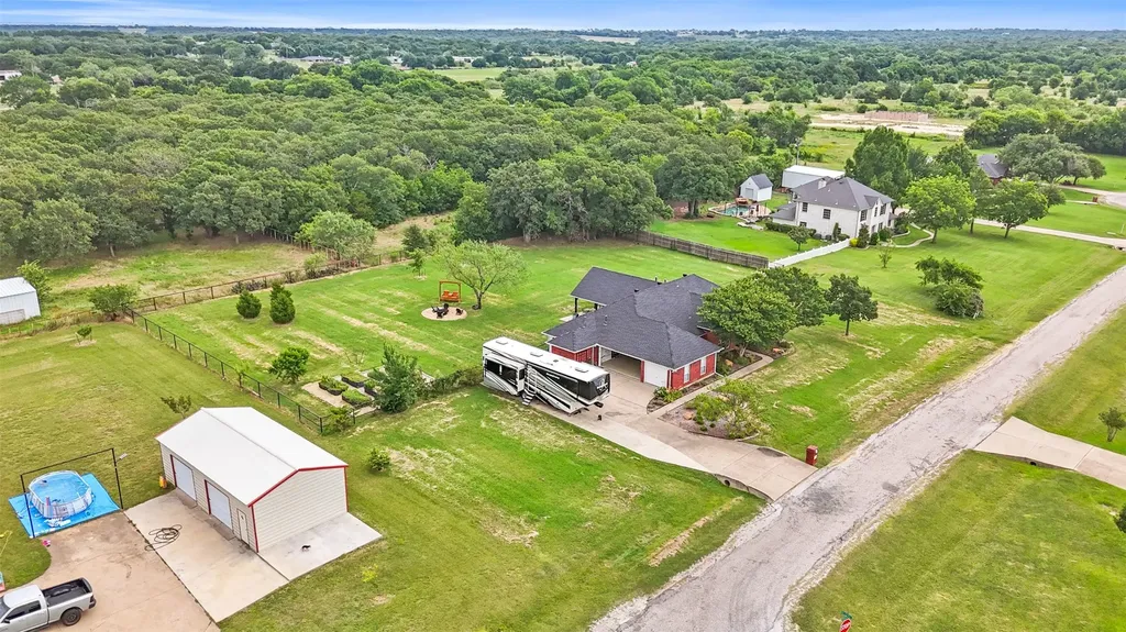 3909 Timbercrest Drive E Burleson TX 76028