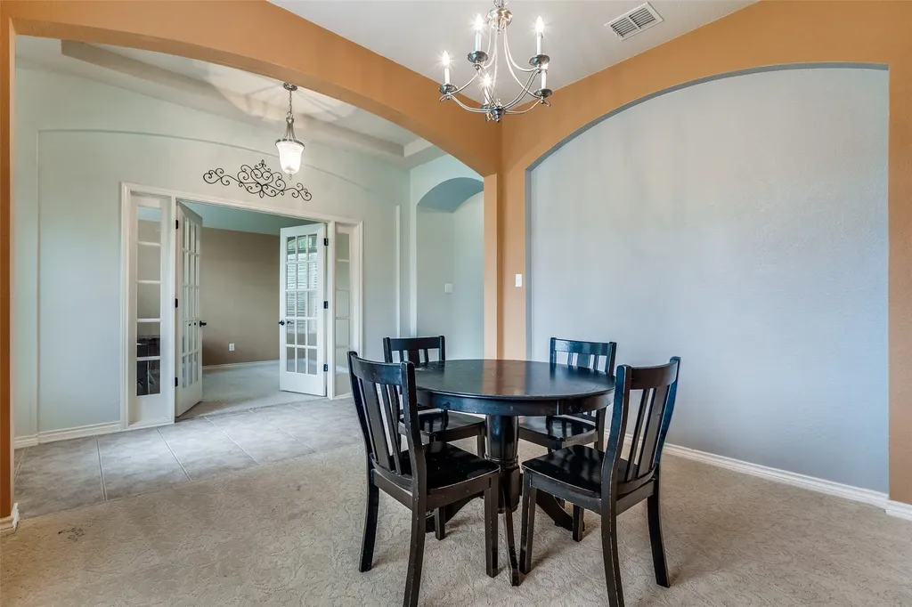 9204 Lockhart Drive Arlington TX 76002