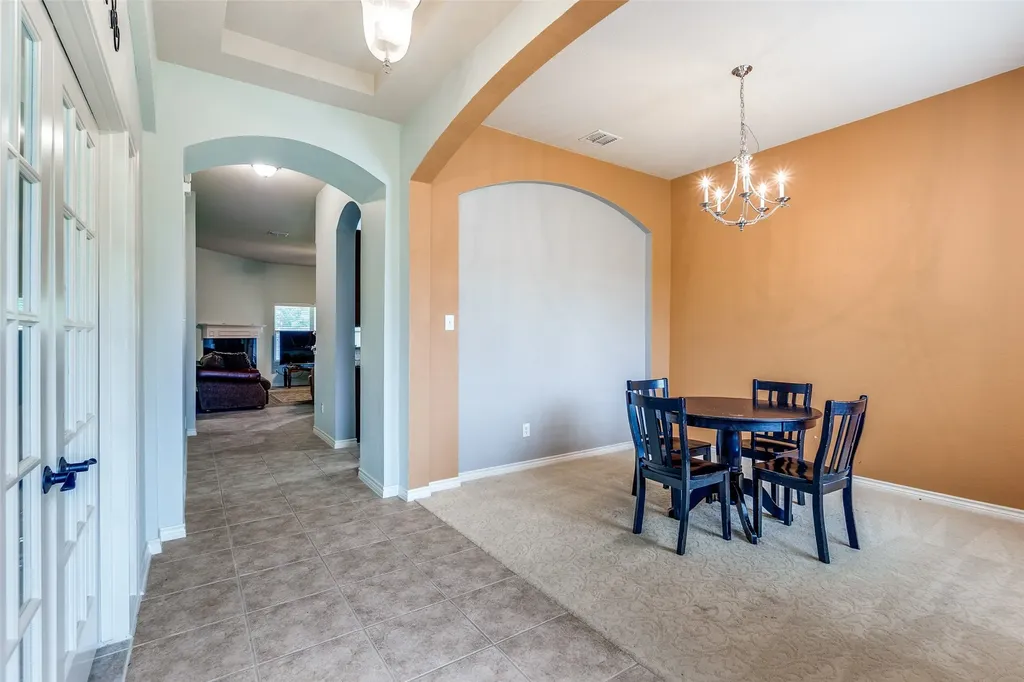 9204 Lockhart Drive Arlington TX 76002