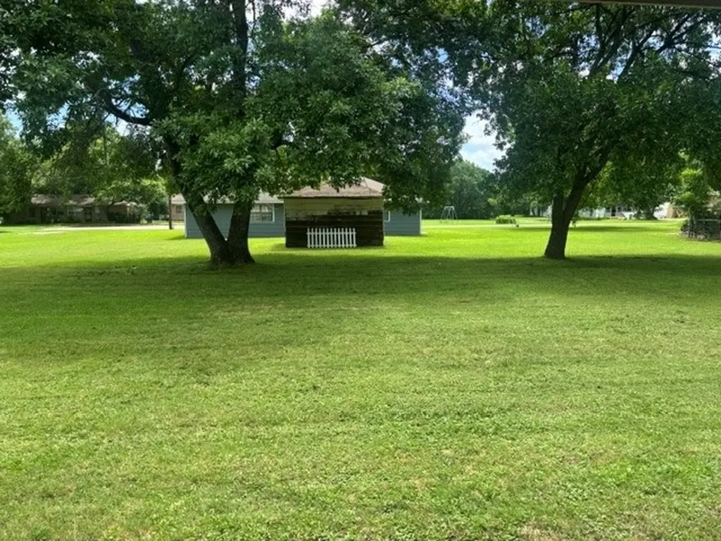 311 Depot Street Cumby TX 75433