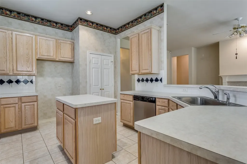 5233 Stone Brooke Crossing Mckinney TX 75072