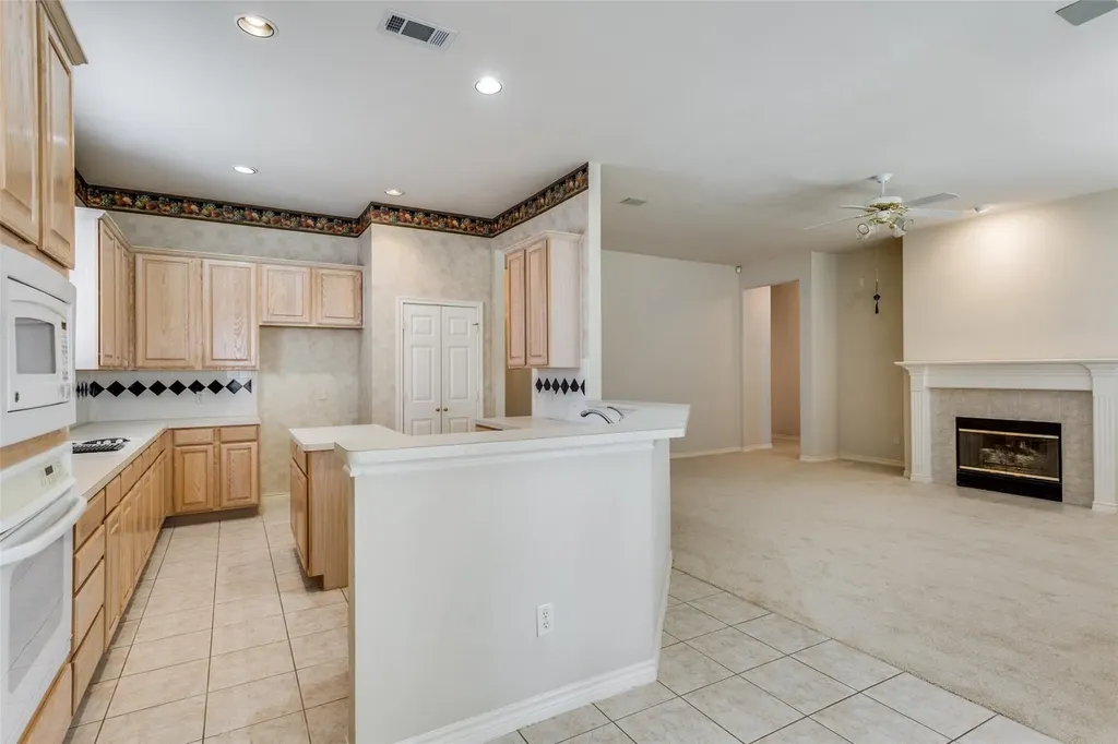 5233 Stone Brooke Crossing Mckinney TX 75072