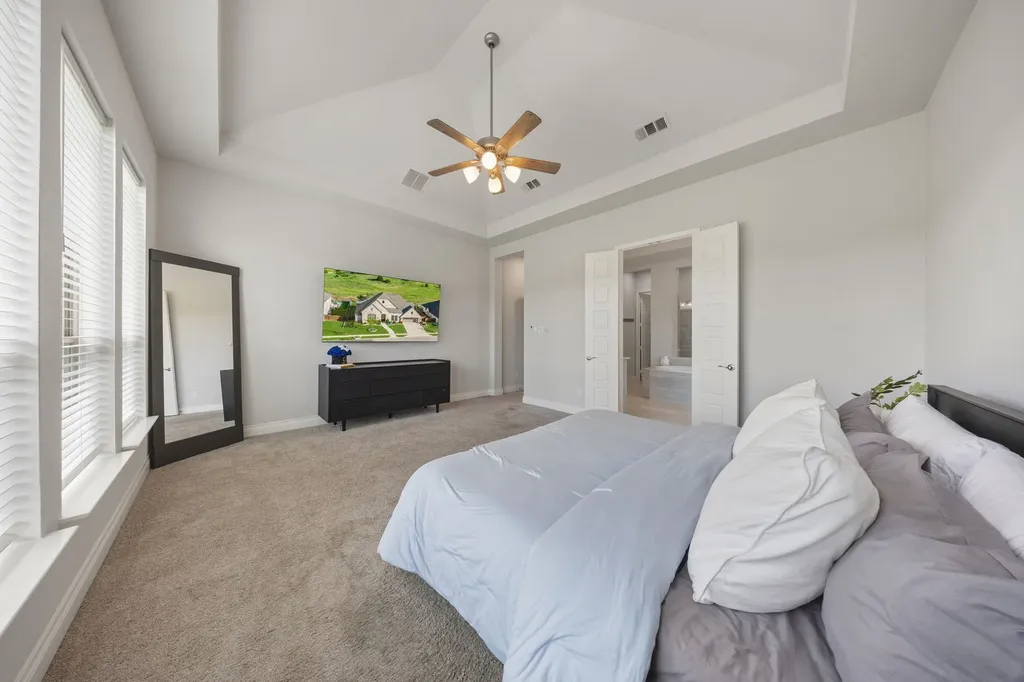 996 Myers Park Trail Roanoke TX 76262