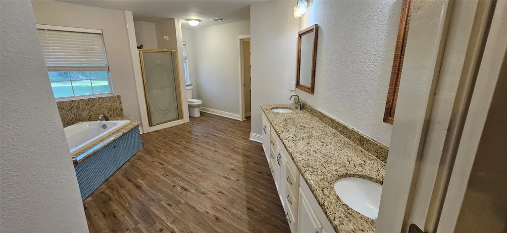137 Oakview Road Gainesville TX 76240