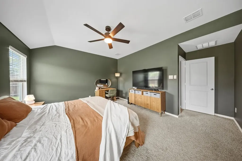 206 Nokota Drive Leonard TX 75452