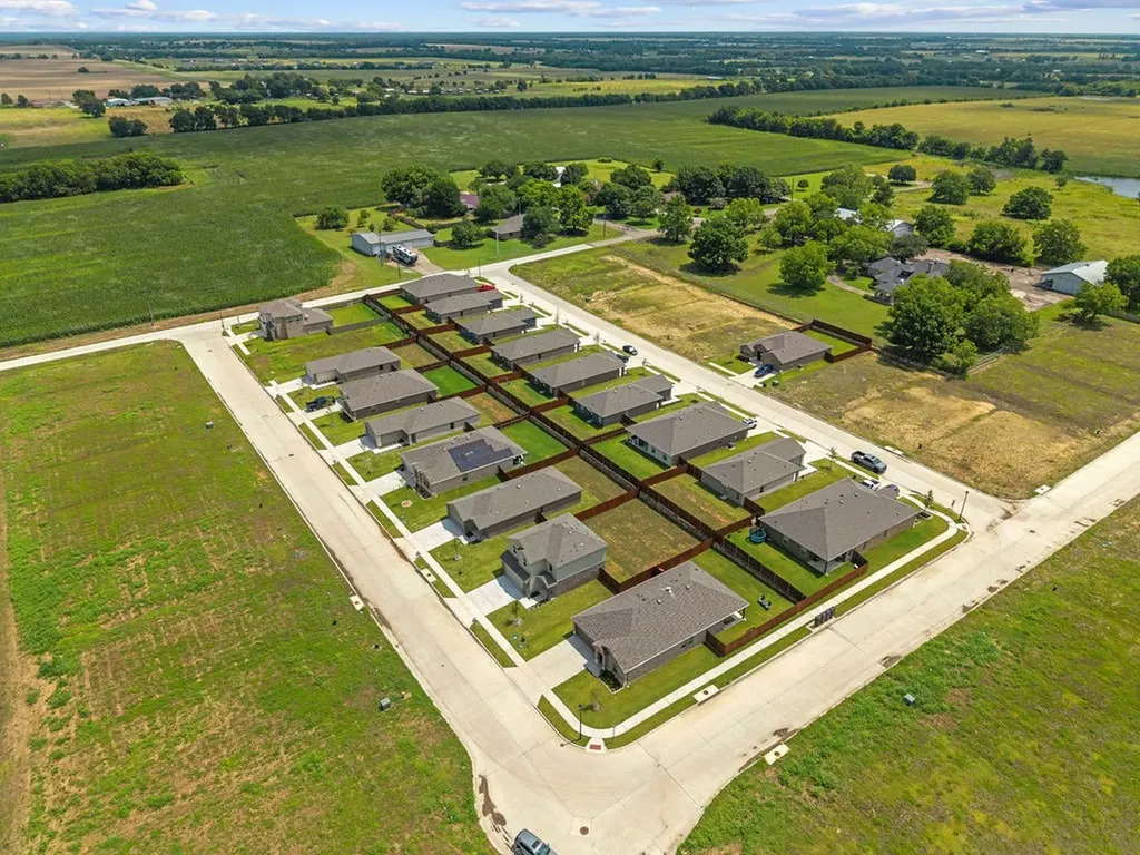 206 Nokota Drive Leonard TX 75452