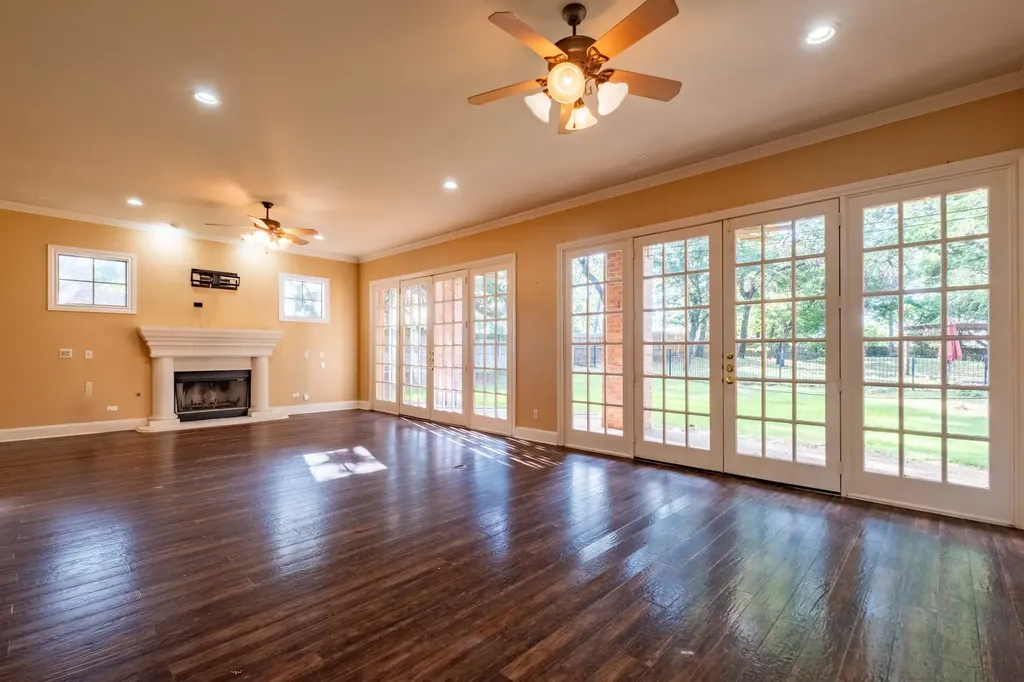 240 Timberleaf Drive Double Oak TX 75077