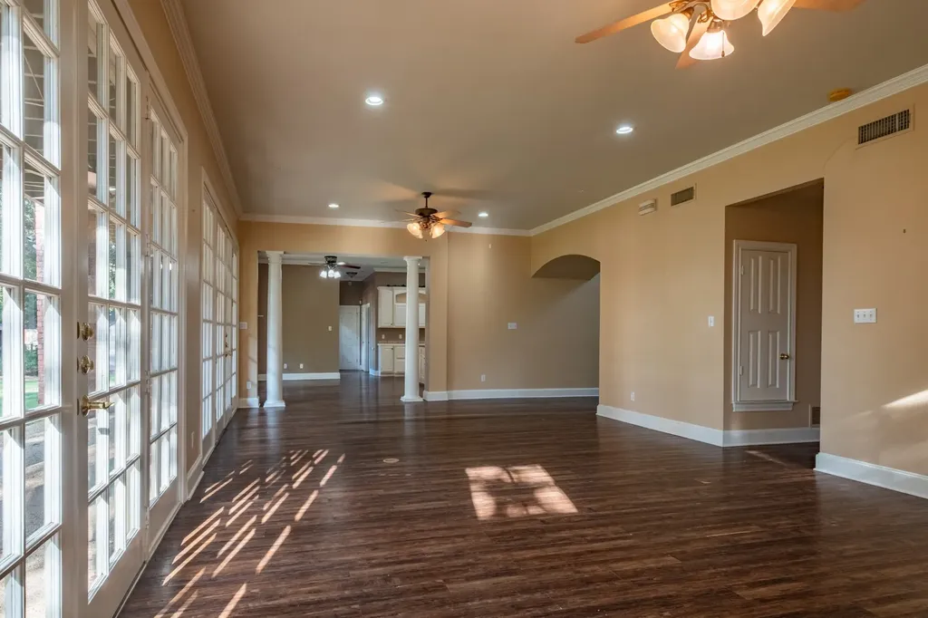 240 Timberleaf Drive Double Oak TX 75077