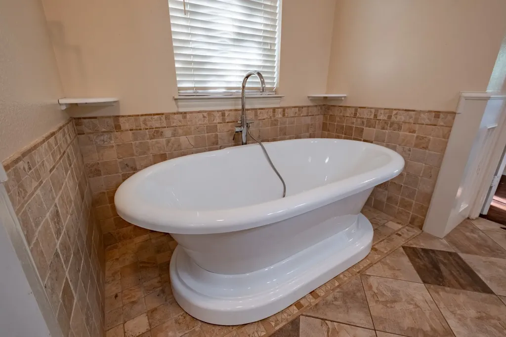 240 Timberleaf Drive Double Oak TX 75077