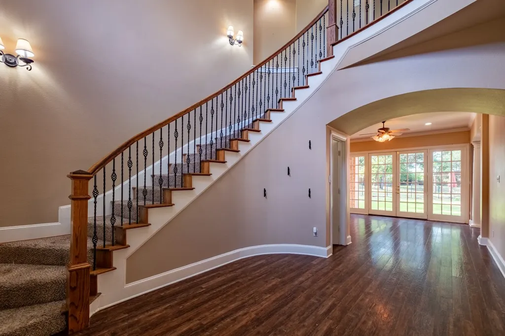 240 Timberleaf Drive Double Oak TX 75077