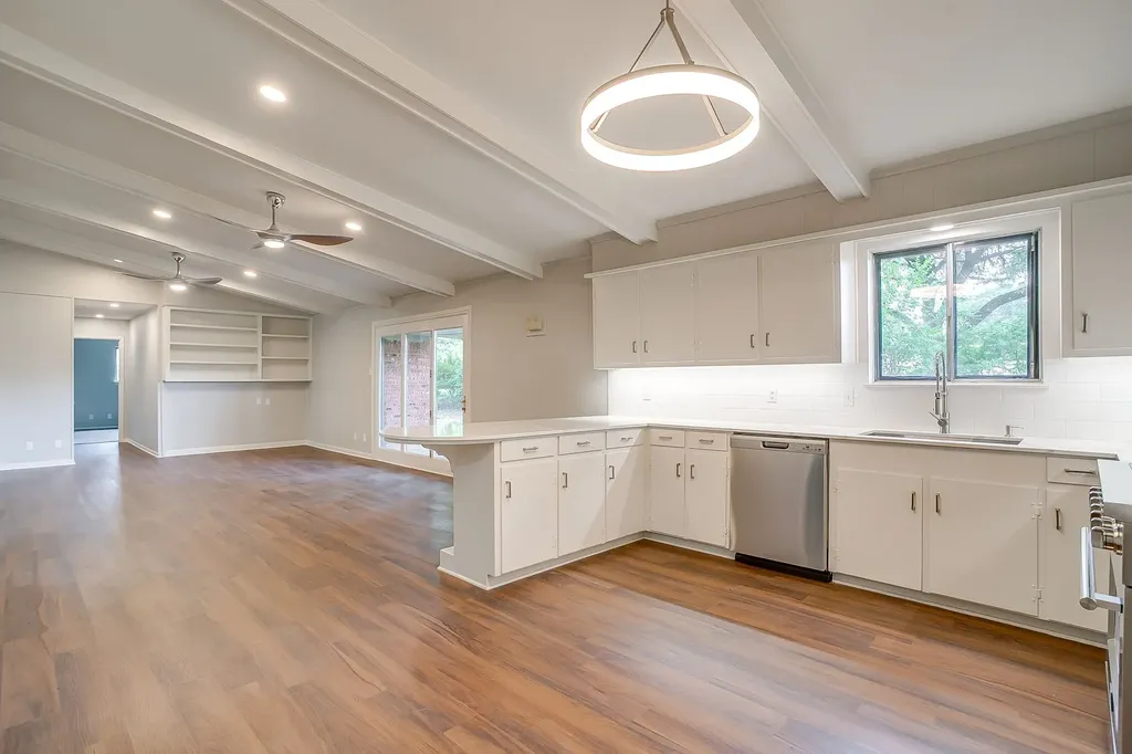 6900 Culver Avenue Fort Worth TX 76116