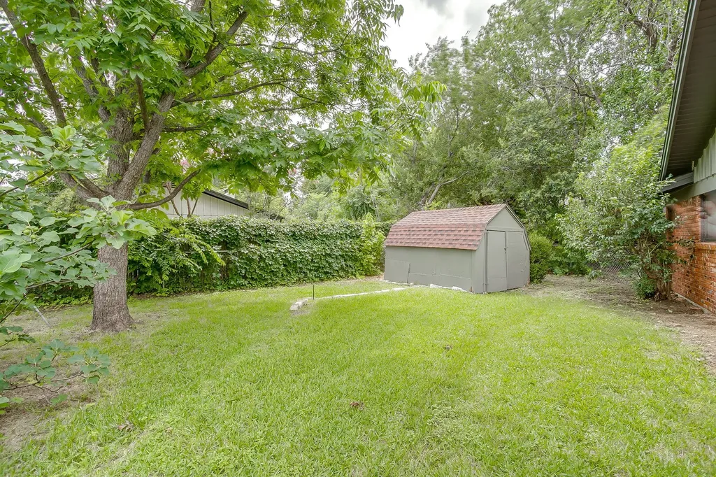 6900 Culver Avenue Fort Worth TX 76116