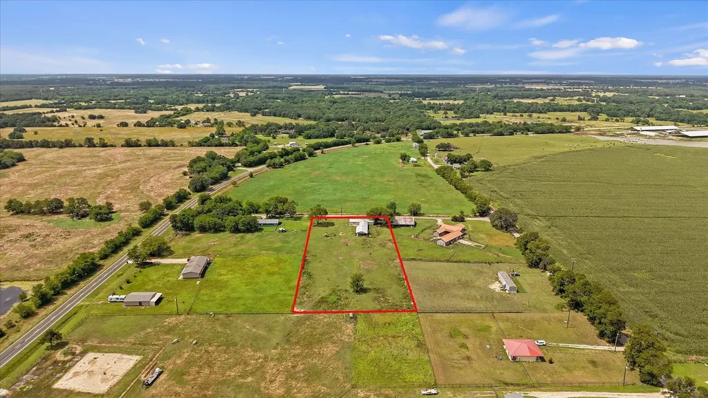 15 County Road 1150 Cumby TX 75433