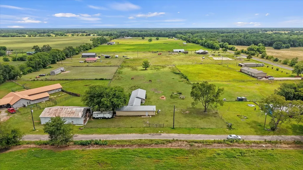 15 County Road 1150 Cumby TX 75433