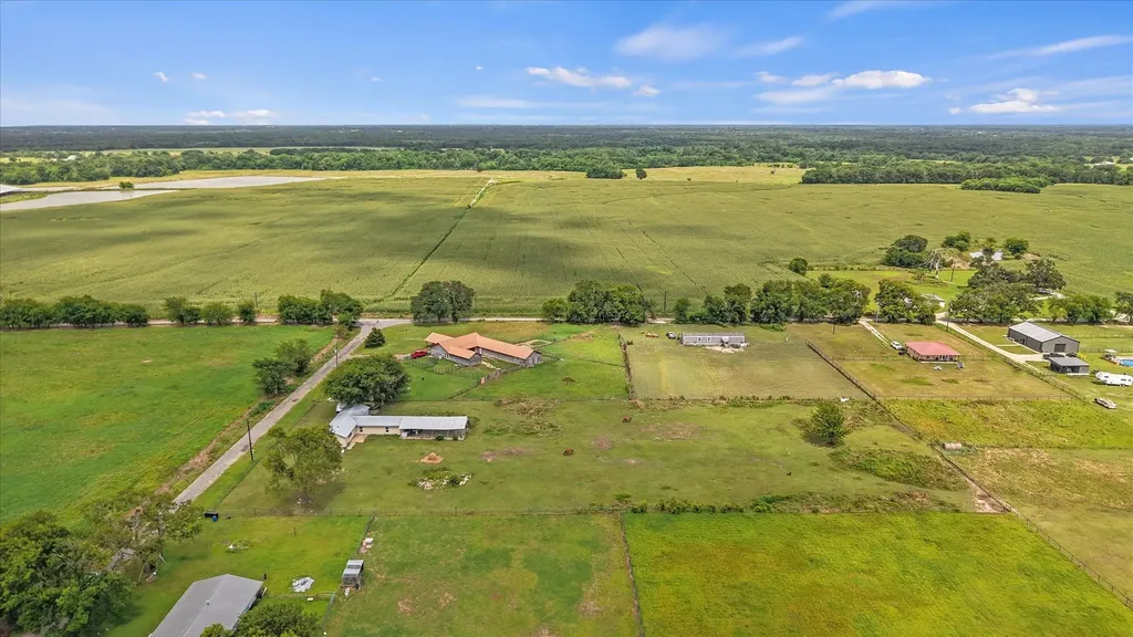15 County Road 1150 Cumby TX 75433