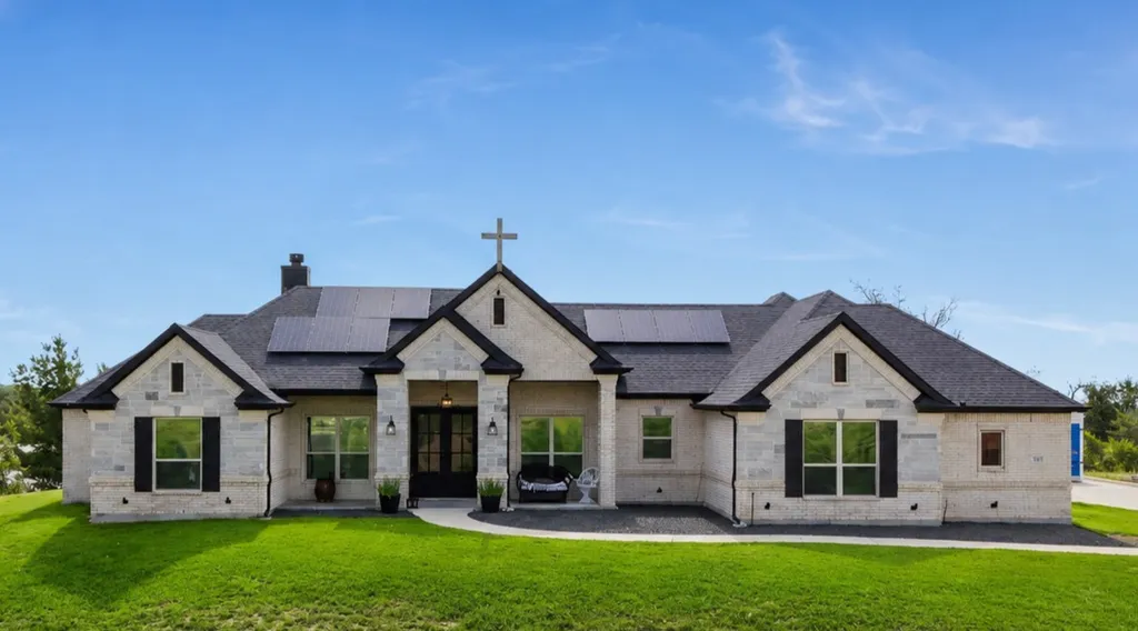 248 Scenic Wood Drive Reno TX 76020