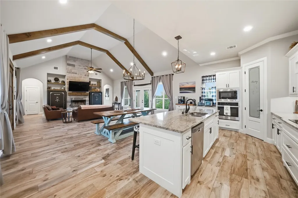 248 Scenic Wood Drive Reno TX 76020