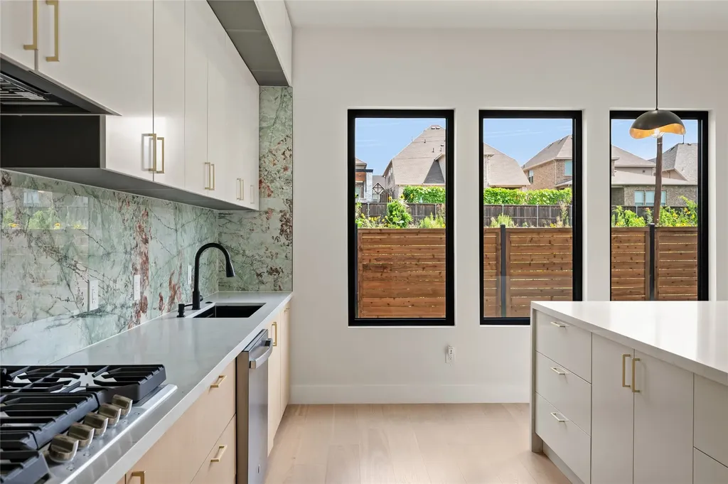 3447 Umyousef Court Irving TX 75038