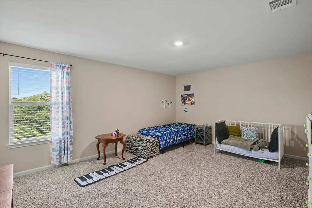 304 Lowery Oaks Trail Fort Worth TX 76120