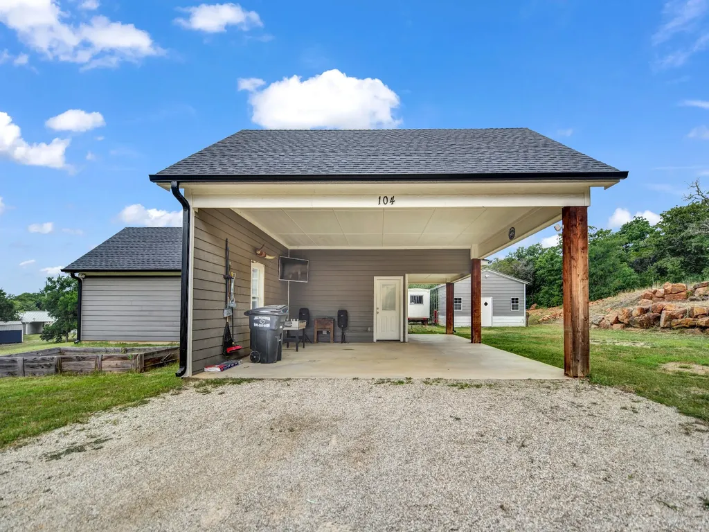 104 Turkey Creek Road Mineral Wells TX 76067