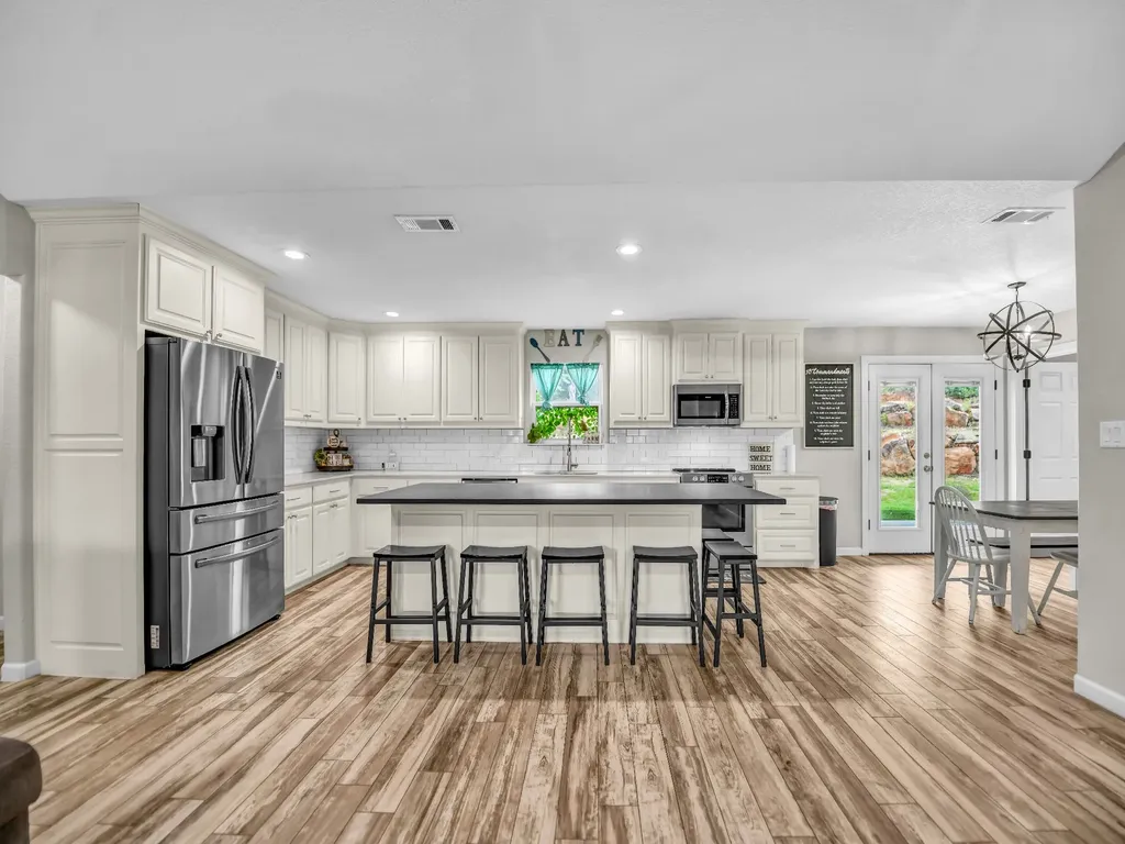 104 Turkey Creek Road Mineral Wells TX 76067