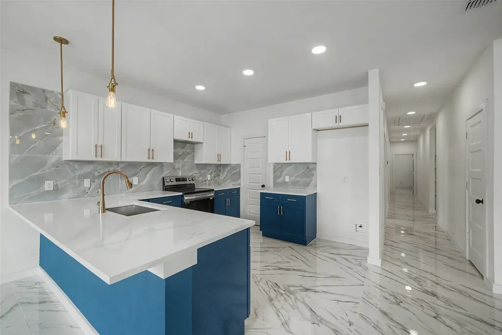 4617 Merida Avenue Fort Worth TX 76115